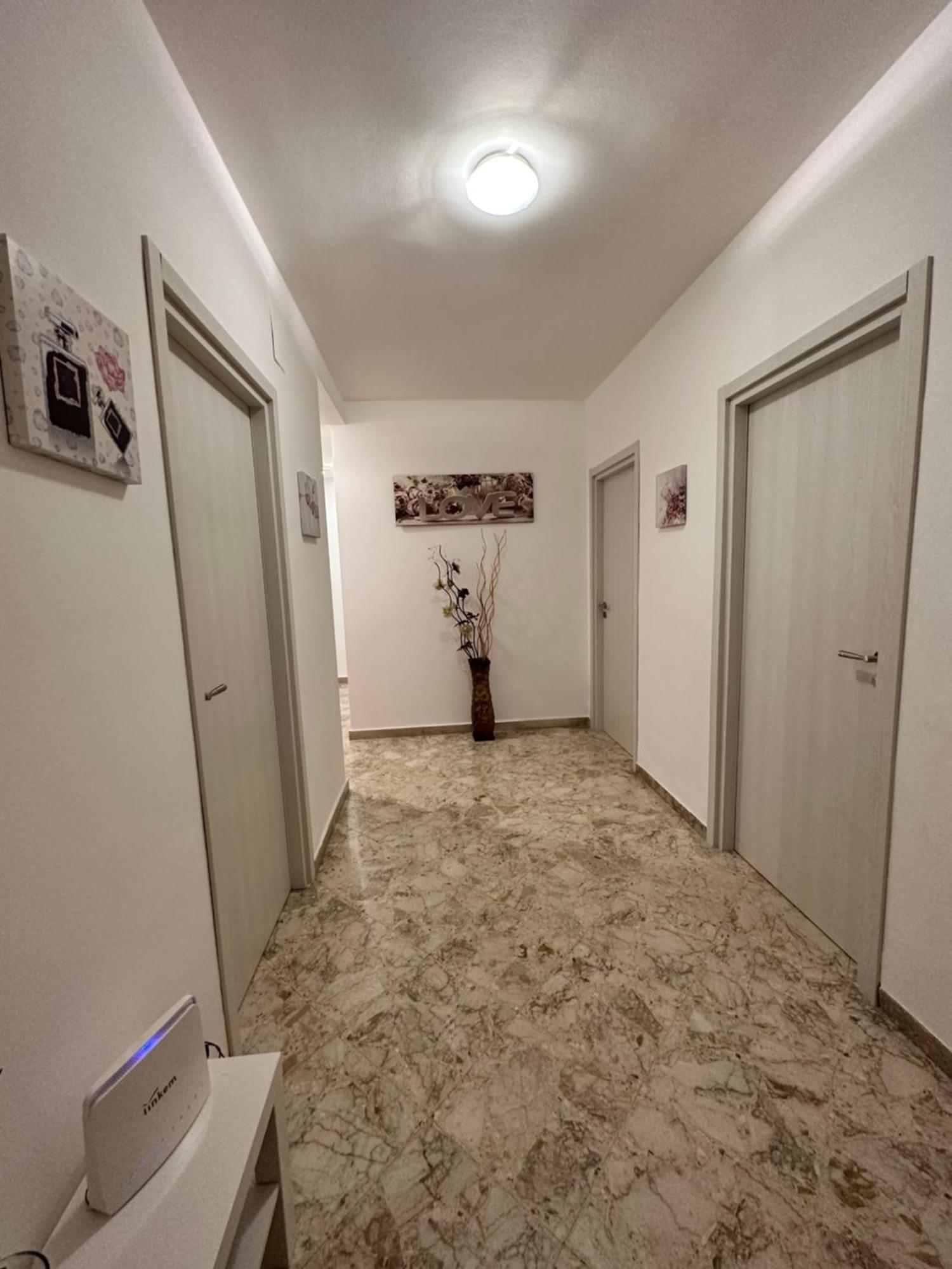 Apartment Sant'Antonio บารี ภายนอก รูปภาพ