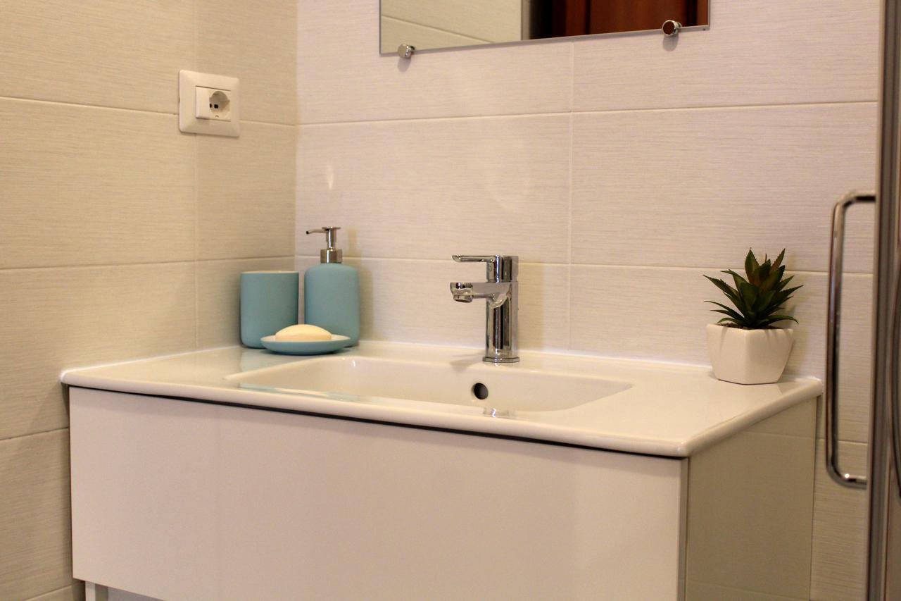 Apartment Sant'Antonio บารี ภายนอก รูปภาพ